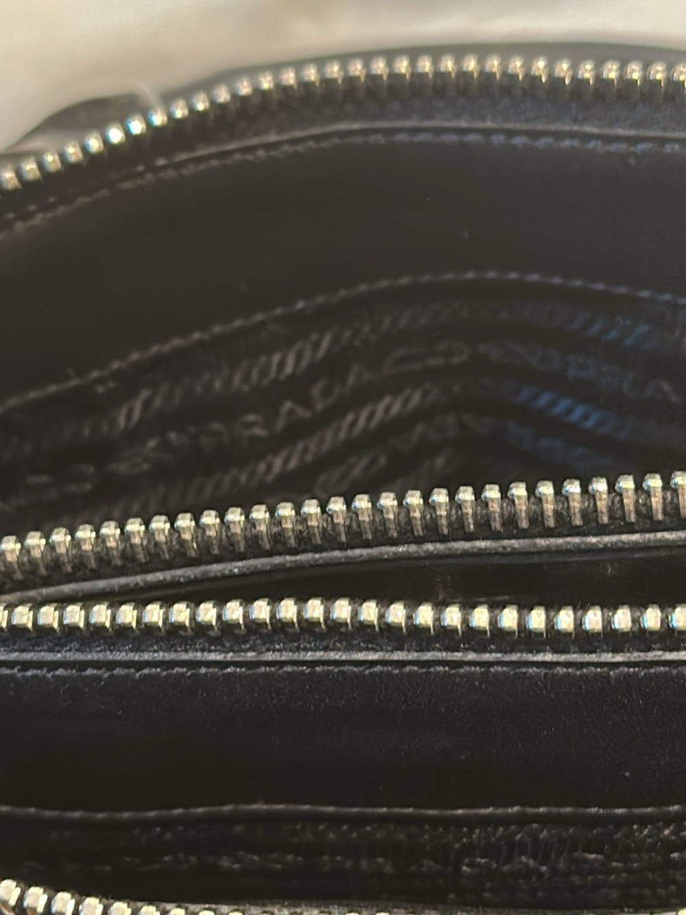 PRADA Black Leather Bag - Picture 3 of 6